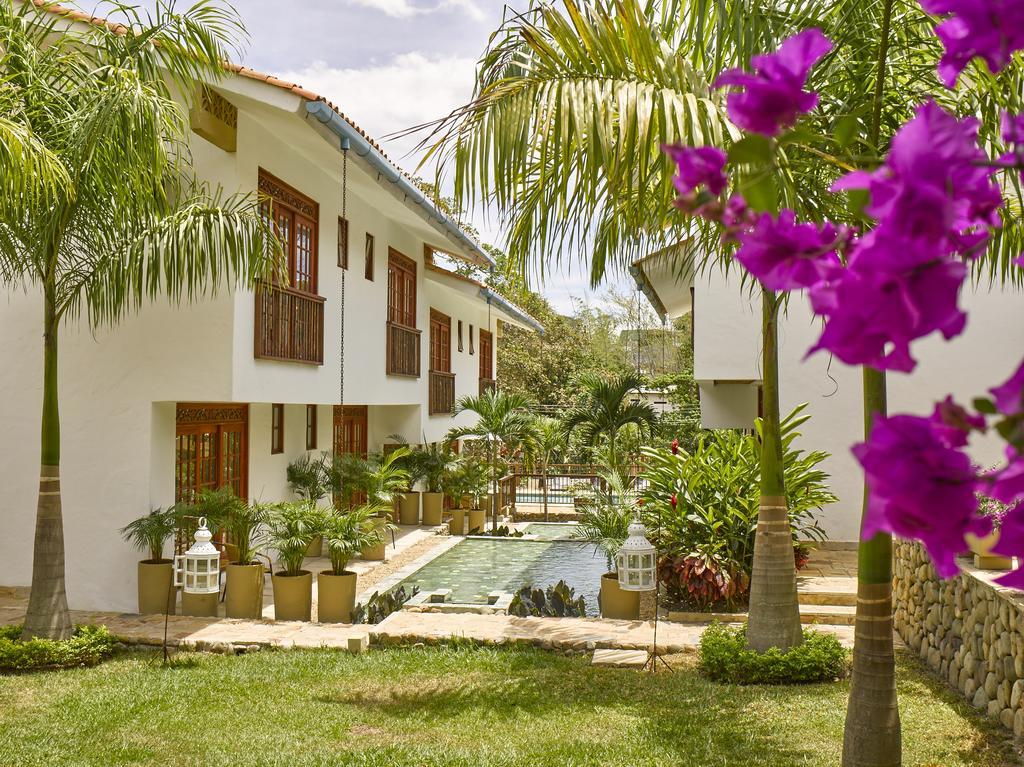 Lombok Hotel&SPA antes Hotel Casablanca Guaduas Exterior foto