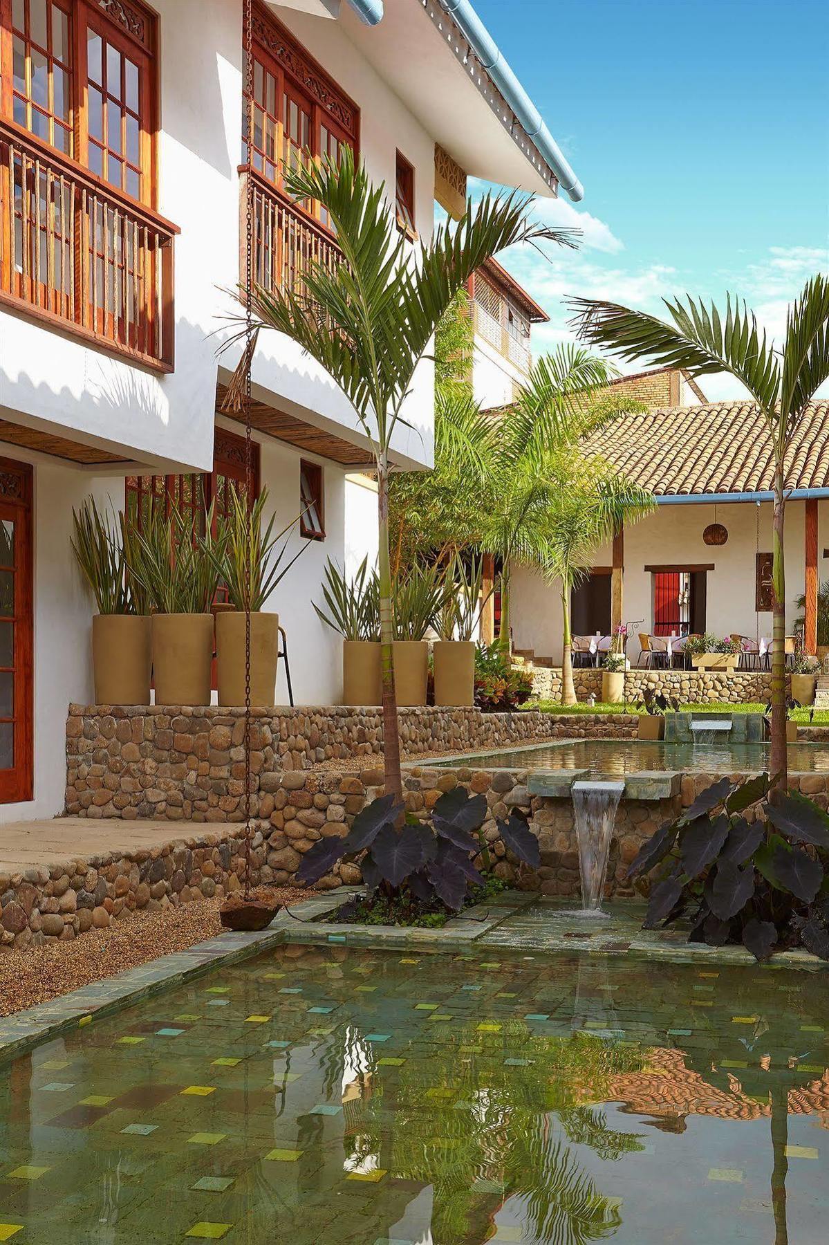 Lombok Hotel&SPA antes Hotel Casablanca Guaduas Exterior foto