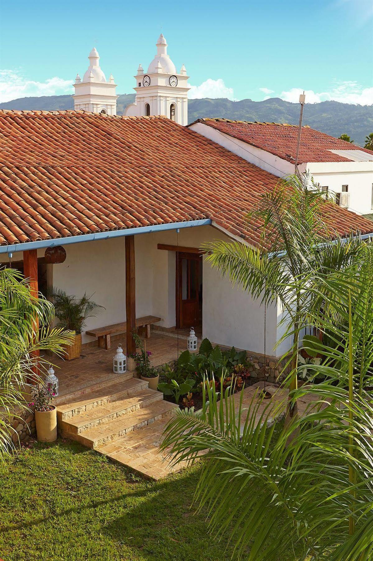 Lombok Hotel&SPA antes Hotel Casablanca Guaduas Exterior foto