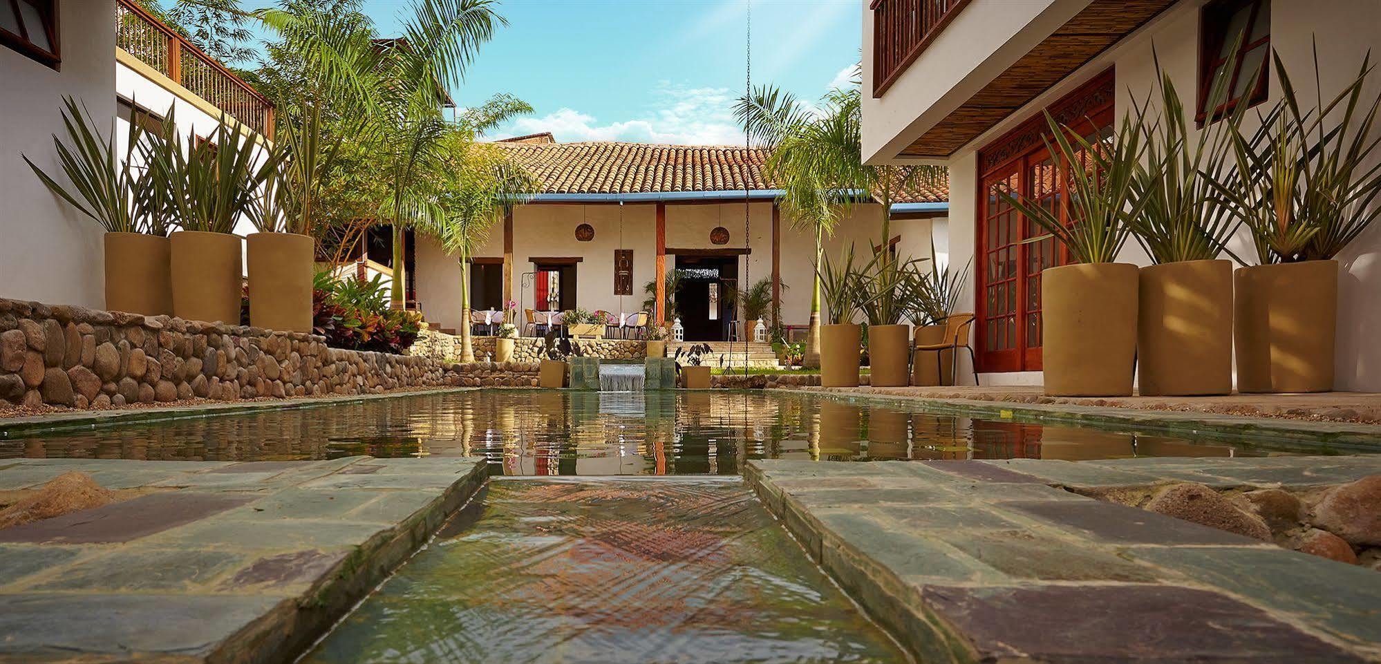 Lombok Hotel&SPA antes Hotel Casablanca Guaduas Exterior foto